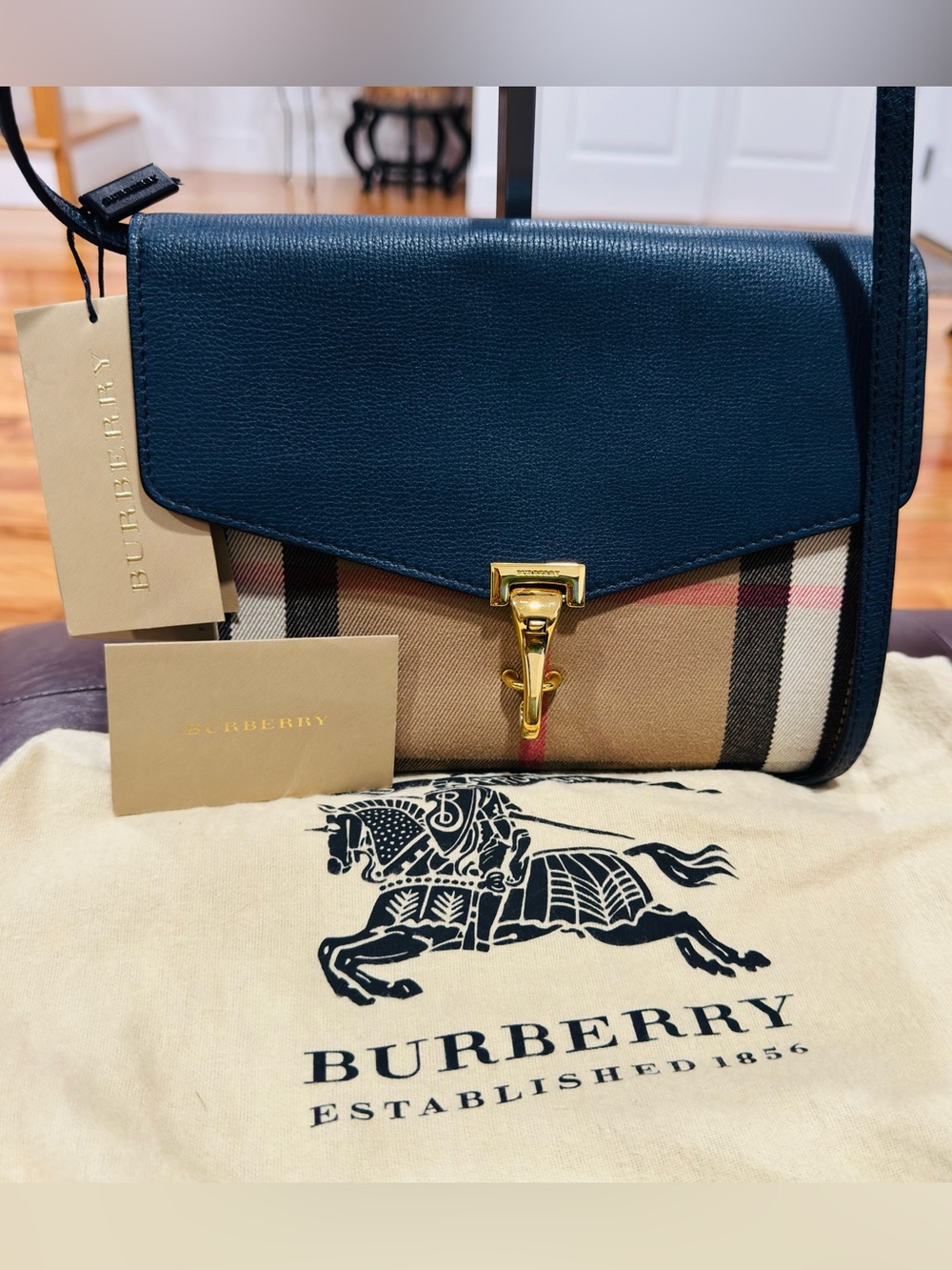 Burberry House Check Canvas Blue Leather Macken
Crossbody Bag - Picture 9 of 13